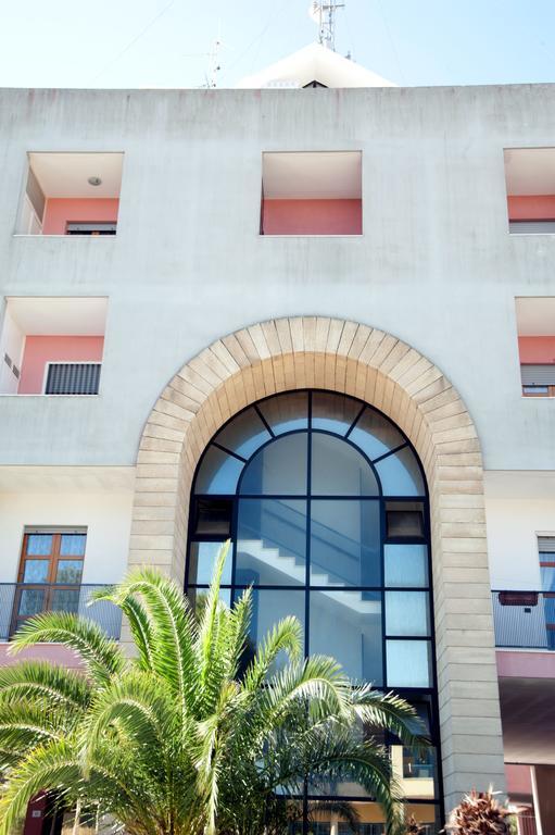 Attico Mare Apartment Галиполи Стая снимка