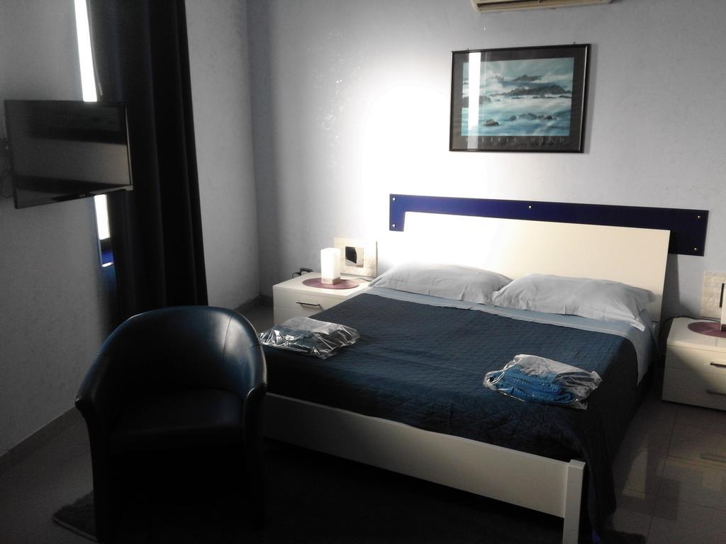 Attico Mare Apartment Галиполи Екстериор снимка